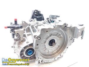 Gebruikte Automaatbak Kia Sportage (NQ5E) 1.6 T-GDi Hybrid 16V Prijs € 1.399,99 Margeregeling aangeboden door Autodemontagebedrijf De Ooyevaar