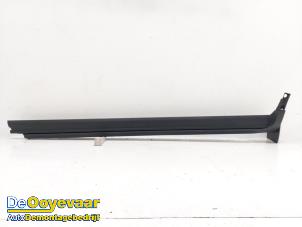 Gebruikte Sideskirt links Ford Kuga III (DFK) 2.5 PHEV 16V Prijs € 99,99 Margeregeling aangeboden door Autodemontagebedrijf De Ooyevaar