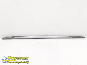 Gebruikte Sideskirt rechts Audi A3 Sportback (8YA) 1.5 35 TFSI 16V Mild Hybrid Prijs € 99,99 Margeregeling aangeboden door Autodemontagebedrijf De Ooyevaar