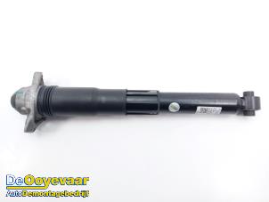 Gebruikte Schokdemper links-achter Skoda Enyaq iV 85 Prijs € 59,99 Margeregeling aangeboden door Autodemontagebedrijf De Ooyevaar