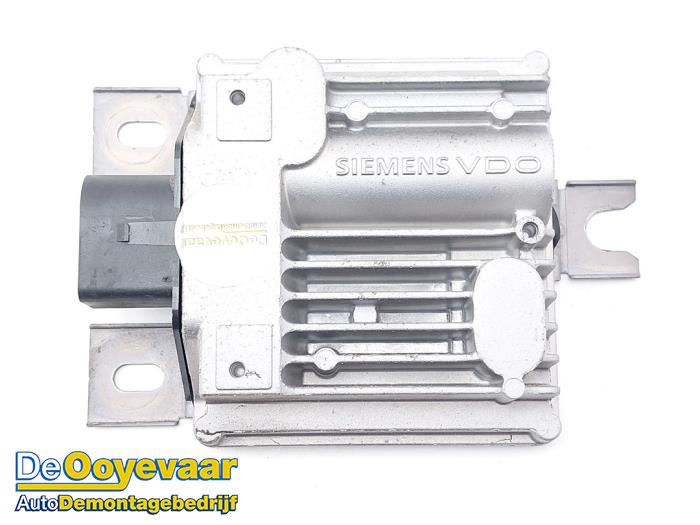 Gebruikte Brandstofpomp module Porsche Panamera (970) 3.0 V6 24V S E-Hybrid Prijs € 29,99 Margeregeling aangeboden door Autodemontagebedrijf De Ooyevaar
