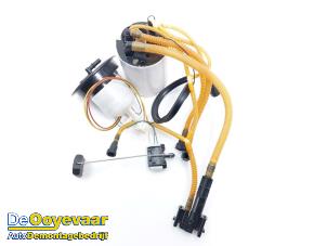 Gebruikte Brandstofpomp Elektrisch Porsche Panamera (970) 3.0 V6 24V S E-Hybrid Prijs € 199,99 Margeregeling aangeboden door Autodemontagebedrijf De Ooyevaar