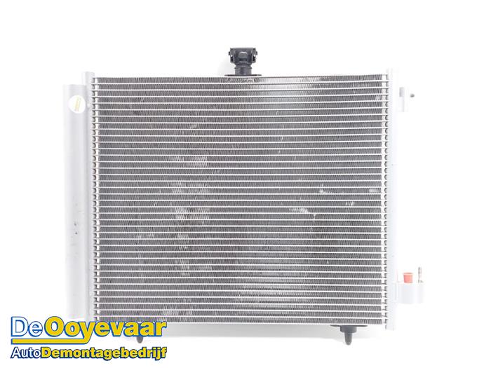 Gebruikte Airco Condensor Peugeot 208 I (CA/CC/CK/CL) 1.4 16V Prijs € 25,00 Margeregeling aangeboden door Autodemontagebedrijf De Ooyevaar