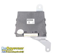 Gebruikte Modele EPB Mitsubishi Outlander (GF/GG) 2.4 16V PHEV 4x4 Prijs € 75,00 Margeregeling aangeboden door Autodemontagebedrijf De Ooyevaar