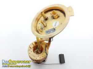 Gebruikte Tank element Pomp BMW X3 (F25) xDrive30d 24V Prijs € 49,99 Margeregeling aangeboden door Autodemontagebedrijf De Ooyevaar