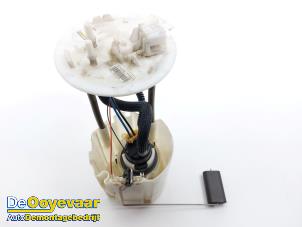 Gebruikte Brandstofpomp Elektrisch Opel Insignia 2.0 CDTI 16V 130 Ecotec Prijs € 29,99 Margeregeling aangeboden door Autodemontagebedrijf De Ooyevaar