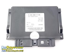 Gebruikte Sperdifferentieel module Mercedes GLC AMG (X253) 3.0 43 AMG V6 Turbo 4-Matic Prijs € 19,99 Margeregeling aangeboden door Autodemontagebedrijf De Ooyevaar