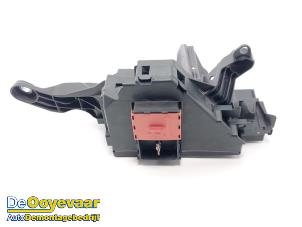 Gebruikte Zekeringkast Mercedes GLC AMG (X253) 3.0 43 AMG V6 Turbo 4-Matic Prijs € 59,99 Margeregeling aangeboden door Autodemontagebedrijf De Ooyevaar