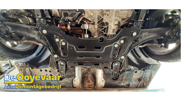 Gebruikte Subframe Renault Megane IV Estate (RFBK) 1.3 TCE 160 16V Prijs € 175,00 Margeregeling aangeboden door Autodemontagebedrijf De Ooyevaar
