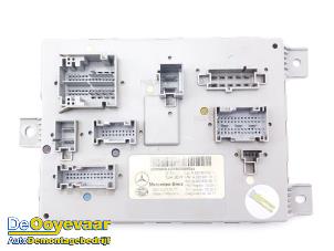 Gebruikte Sam module Mercedes GLC Coupe (C253) 2.0 300 16V 4-Matic Prijs € 25,00 Margeregeling aangeboden door Autodemontagebedrijf De Ooyevaar