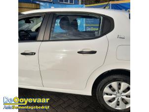 Gebruikte Portier 4Deurs links-achter Citroen C3 (SX/SW) 1.2 Vti 12V PureTech Prijs € 299,99 Margeregeling aangeboden door Autodemontagebedrijf De Ooyevaar