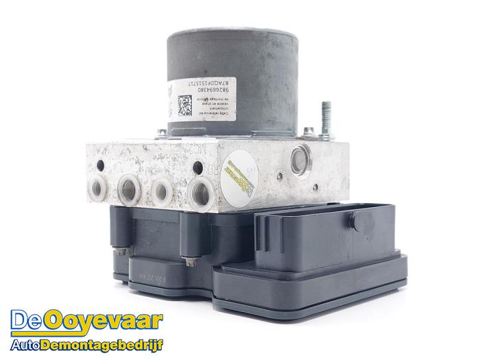 Gebruikte ABS Pomp Opel Grandland (X) 1.2 Turbo 12V Prijs € 49,99 Margeregeling aangeboden door Autodemontagebedrijf De Ooyevaar
