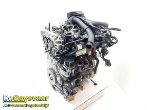 Gebruikte Motor Mercedes CLA Shooting Brake (118.6) 1.3 CLA-250 e Turbo 16V Prijs € 2.149,99 Margeregeling aangeboden door Autodemontagebedrijf De Ooyevaar