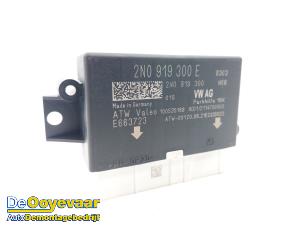 Gebruikte PDC Module MAN TGE 2.0 TDI Prijs € 109,99 Margeregeling aangeboden door Autodemontagebedrijf De Ooyevaar