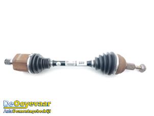 Gebruikte Aandrijfas links-voor MAN TGE 2.0 TDI Prijs € 349,99 Margeregeling aangeboden door Autodemontagebedrijf De Ooyevaar