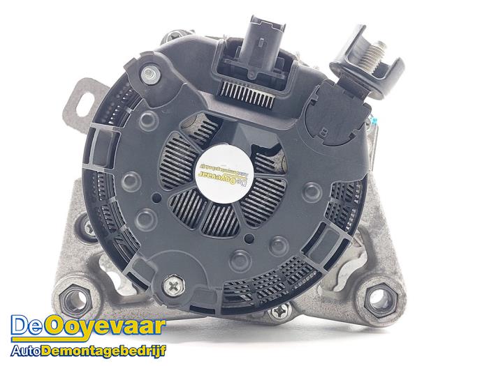 Dynamo van een Peugeot Partner (EA//EF/EN/EU) 1.5 BlueHDi 100 2023