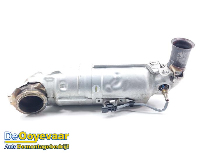 Gebruikte Katalysator Peugeot 308 (L3/L8/LB/LH/LP) 1.2 12V e-THP PureTech 110 Prijs € 489,99 Margeregeling aangeboden door Autodemontagebedrijf De Ooyevaar