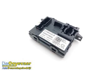 Gebruikte Kachelcomputer Lynk &amp; Co 01 1.5 PHEV Prijs € 59,99 Margeregeling aangeboden door Autodemontagebedrijf De Ooyevaar