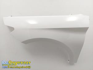 Gebruikte Spatbord links-voor Seat Leon Sportstourer (KLF) 1.5 eTSI 16V Prijs € 199,99 Margeregeling aangeboden door Autodemontagebedrijf De Ooyevaar