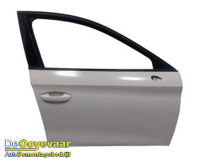 Gebruikte Portier 4Deurs rechts-voor Seat Leon Sportstourer (KLF) 1.5 eTSI 16V Prijs € 699,99 Margeregeling aangeboden door Autodemontagebedrijf De Ooyevaar