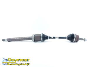 Gebruikte Cardanas rechts-voor (VWA) Lynk &amp; Co 01 1.5 PHEV Prijs € 399,99 Margeregeling aangeboden door Autodemontagebedrijf De Ooyevaar