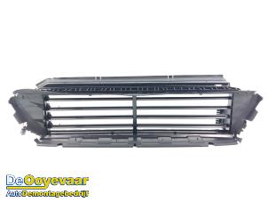 Gebruikte Luchtgeleider Seat Leon Sportstourer (KLF) 1.5 eTSI 16V Prijs € 99,99 Margeregeling aangeboden door Autodemontagebedrijf De Ooyevaar