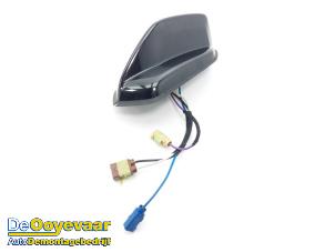 Gebruikte Antenne Lynk &amp; Co 01 1.5 PHEV Prijs € 65,00 Margeregeling aangeboden door Autodemontagebedrijf De Ooyevaar