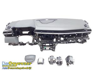 Gebruikte Airbag set + dashboard Lynk &amp; Co 01 1.5 PHEV Prijs € 1.399,99 Margeregeling aangeboden door Autodemontagebedrijf De Ooyevaar