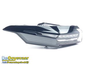 Gebruikte Achterlicht links Peugeot 308 SW (F4/FC/FN/FR) 1.6 16V HYbrid 180 e-EAT8 Prijs € 139,99 Margeregeling aangeboden door Autodemontagebedrijf De Ooyevaar