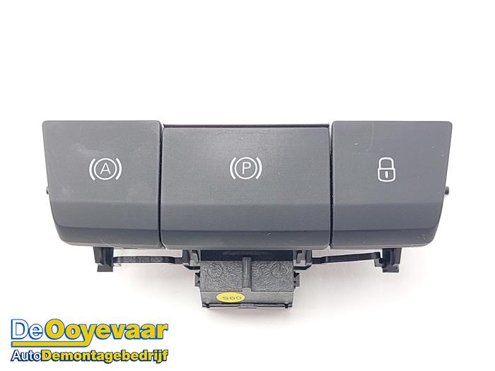 Gebruikte Handrem schakelaar Seat Leon Sportstourer (KLF) 1.5 eTSI 16V Prijs € 19,99 Margeregeling aangeboden door Autodemontagebedrijf De Ooyevaar