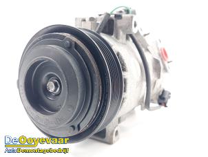 Gebruikte Aircopomp Kia Rio IV (YB) 1.0i T-GDi 100 12V Prijs € 119,99 Margeregeling aangeboden door Autodemontagebedrijf De Ooyevaar