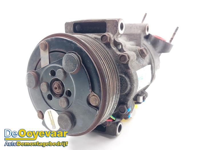 Gebruikte Aircopomp Mini Countryman (R60) 1.6 16V One Prijs € 19,99 Margeregeling aangeboden door Autodemontagebedrijf De Ooyevaar