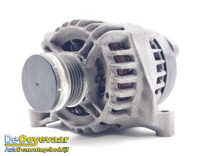 Gebruikte Dynamo Fiat 500 (312) 0.9 TwinAir 80 Prijs € 15,00 Margeregeling aangeboden door Autodemontagebedrijf De Ooyevaar