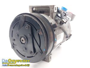 Gebruikte Pomp Airco Renault Clio IV Estate/Grandtour (7R) 0.9 Energy TCE 90 12V Prijs € 45,00 Margeregeling aangeboden door Autodemontagebedrijf De Ooyevaar