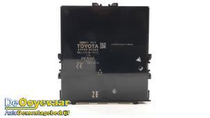 Gebruikte Module keyless vehicle Toyota Auris Touring Sports (E18) 1.8 16V Hybrid Prijs € 29,99 Margeregeling aangeboden door Autodemontagebedrijf De Ooyevaar