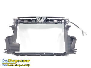 Gebruikte Frontpaneel Volkswagen Golf VII (AUA) 1.0 TSI 12V BlueMotion Prijs € 129,99 Margeregeling aangeboden door Autodemontagebedrijf De Ooyevaar