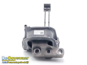 Gebruikte Motorrubber Volkswagen Golf VII (AUA) 1.0 TSI 12V BlueMotion Prijs € 29,99 Margeregeling aangeboden door Autodemontagebedrijf De Ooyevaar