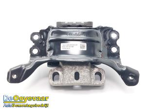 Gebruikte Motorrubber Volkswagen Golf VII (AUA) 1.0 TSI 12V BlueMotion Prijs € 19,99 Margeregeling aangeboden door Autodemontagebedrijf De Ooyevaar