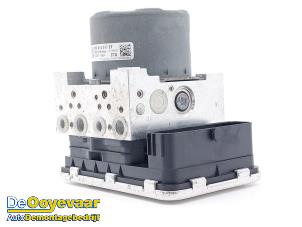 Gebruikte ABS Pomp Volkswagen Golf VII (AUA) 1.0 TSI 12V BlueMotion Prijs € 69,99 Margeregeling aangeboden door Autodemontagebedrijf De Ooyevaar