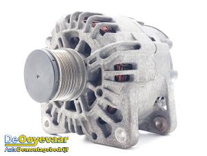 Gebruikte Dynamo Mercedes Citan (415.6) 1.5 108 CDI Prijs € 29,99 Margeregeling aangeboden door Autodemontagebedrijf De Ooyevaar