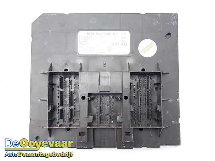 Gebruikte Bodycontrol Module Volkswagen Touran (5T1) 2.0 TDI 150 Prijs € 45,00 Margeregeling aangeboden door Autodemontagebedrijf De Ooyevaar