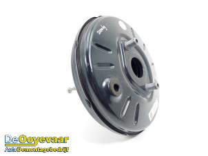 Gebruikte Rembooster Opel Astra K 1.4 Turbo 16V Prijs € 39,99 Margeregeling aangeboden door Autodemontagebedrijf De Ooyevaar