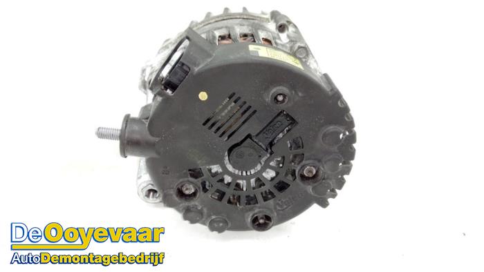 Dynamo van een Kia Cee'd (JDB5) 1.4 CRDi 16V 2013