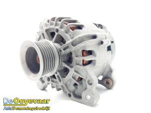 Gebruikte Dynamo Audi S4 Avant (B9) 3.0 TFSI V6 24V Prijs € 69,99 Margeregeling aangeboden door Autodemontagebedrijf De Ooyevaar