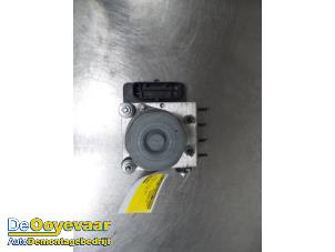 Gebruikte ABS Pomp Mercedes GLA (156.9) 2.0 45 AMG Turbo 16V Prijs € 175,00 Margeregeling aangeboden door Autodemontagebedrijf De Ooyevaar