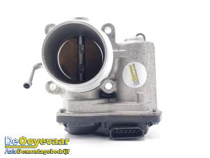 Gebruikte Gasklephuis Kia Stonic (YB) 1.0i T-GDi 12V Eco-Dynamics+ Prijs € 59,99 Margeregeling aangeboden door Autodemontagebedrijf De Ooyevaar