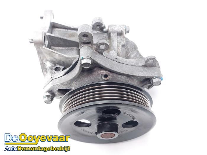 Gebruikte Waterpomp Opel Karl 1.0 12V Prijs € 39,99 Margeregeling aangeboden door Autodemontagebedrijf De Ooyevaar