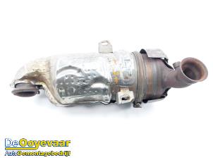 Gebruikte Roetfilter Peugeot Partner 1.6 HDI 90 Prijs € 175,00 Margeregeling aangeboden door Autodemontagebedrijf De Ooyevaar