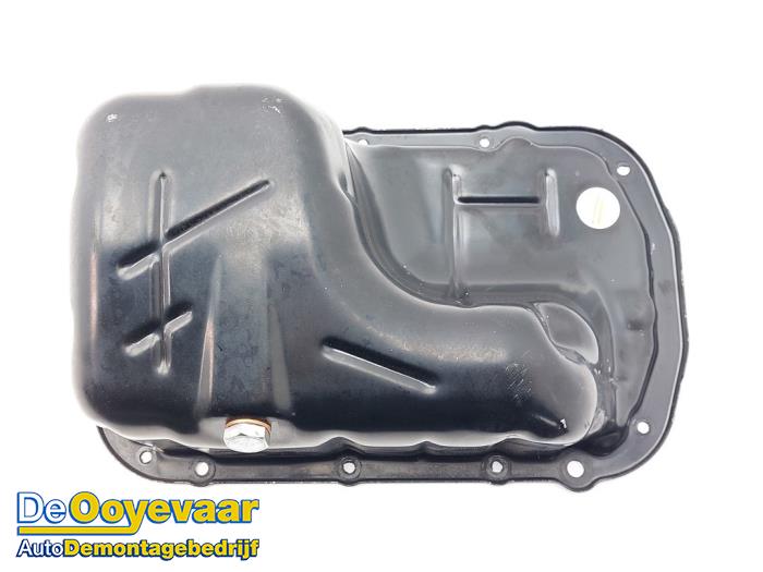 Gebruikte Carterpan Mitsubishi Space Star (A0) 1.2 12V Prijs € 49,99 Margeregeling aangeboden door Autodemontagebedrijf De Ooyevaar