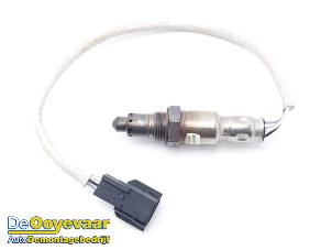 Gebruikte Lambda Sonde Renault Clio V (RJAB) 1.6 E-Tech 145 16V Prijs € 59,99 Margeregeling aangeboden door Autodemontagebedrijf De Ooyevaar